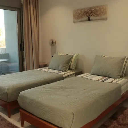 Anesis Terra Luxury דירה *