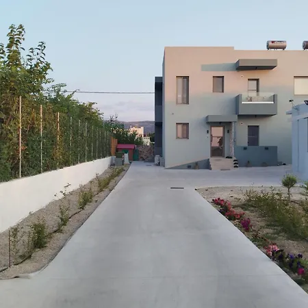 Anesis Terra Luxury アパート